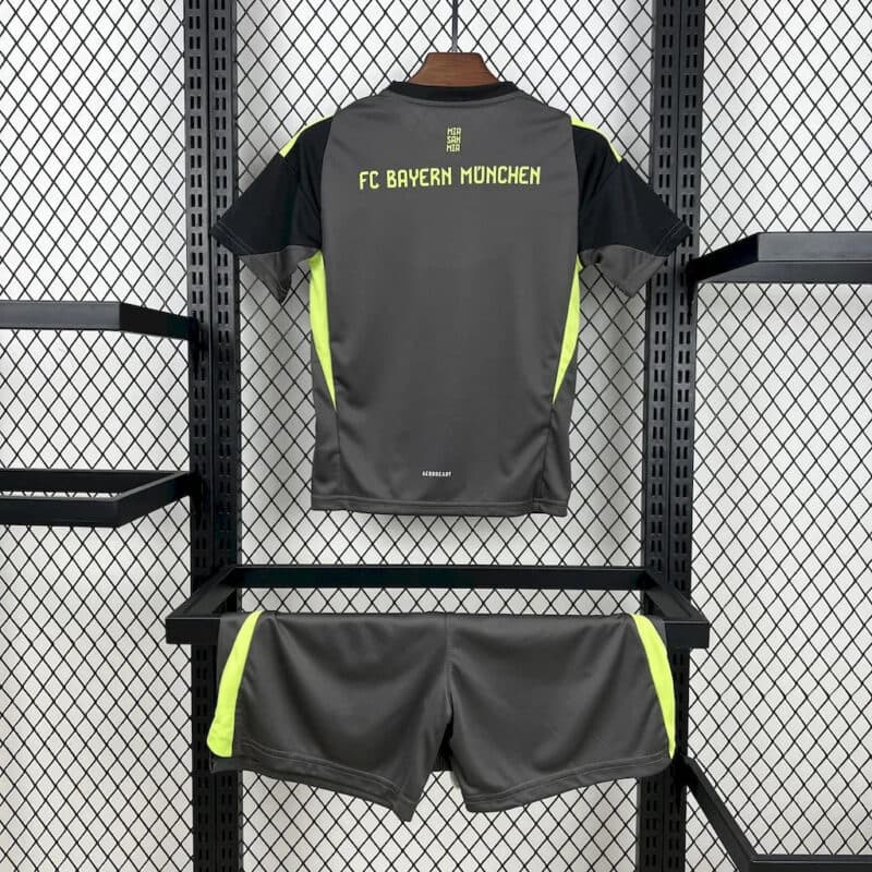 2025/2026 Bayern Munchen Goalkeeper Football Shirt Kids