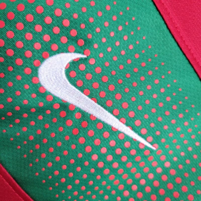2010 Retro Portugal Home Football Shirt 1:1 Thai Quality