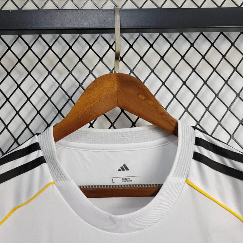 2025/2026 Real Madrid Home Football Shirt