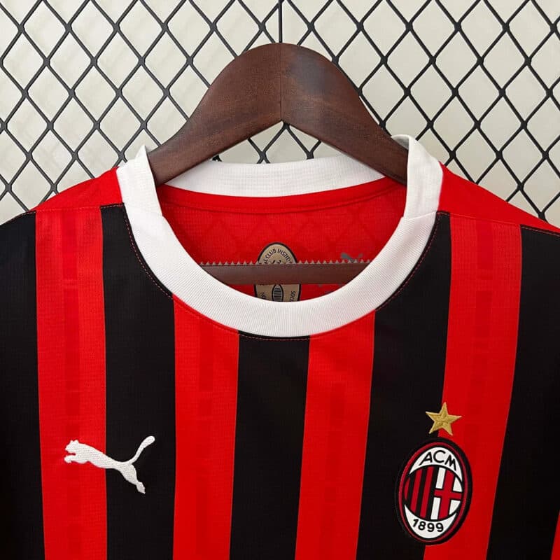 2024/2025 AC Milan Home Football Shirt 1:1 Thai Quality