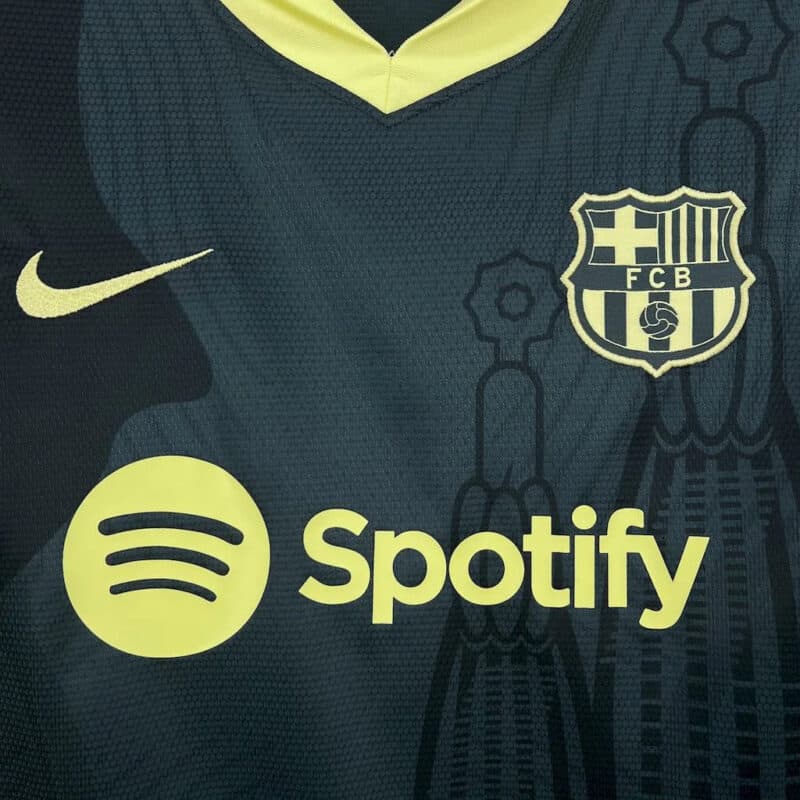 2024/2025 Barcelona Special Edition Green Football Shirt 1:1 Thai Quality