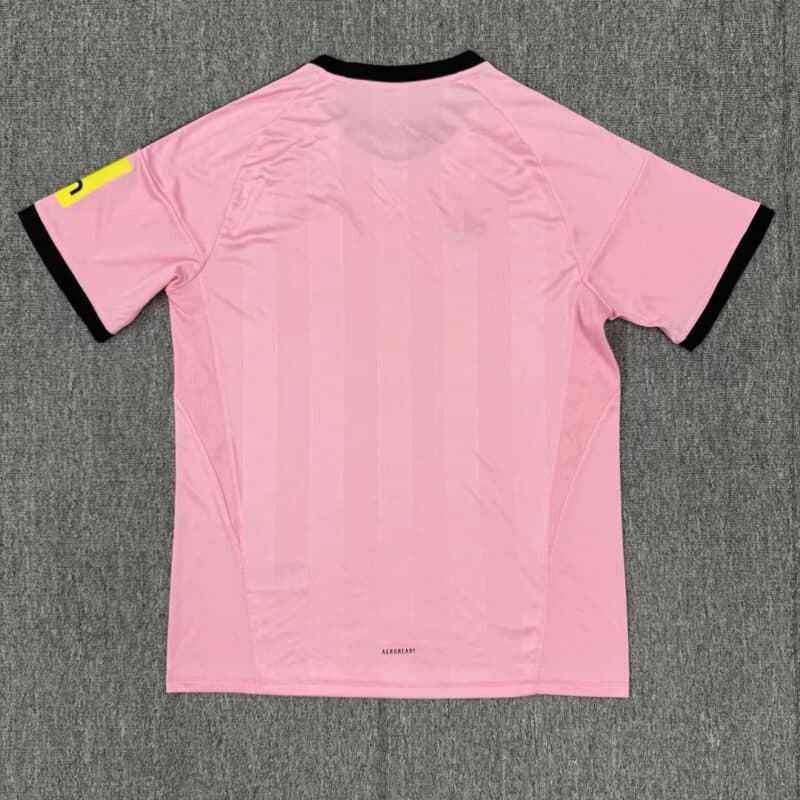 2025/2026 Newcastle United Goalkeeper Football Shirt